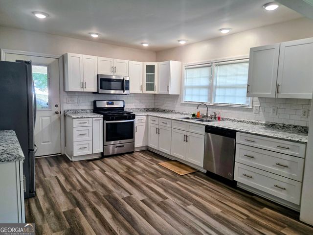 219 E Johnson Street, Temple, GA 30179