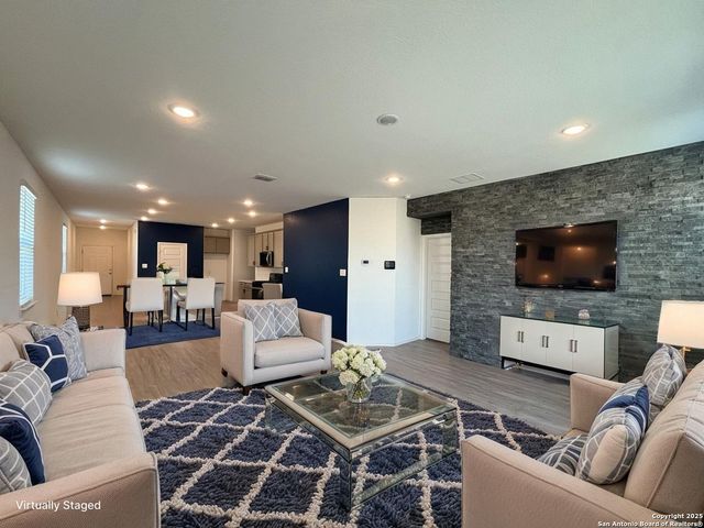 13249 Hagerd Loop, St Hedwig, TX 78152