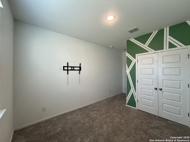 13249 Hagerd Loop, St Hedwig, TX 78152