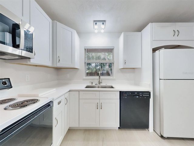 111 VALENCIA DRIVE, Edgewater, FL 32132