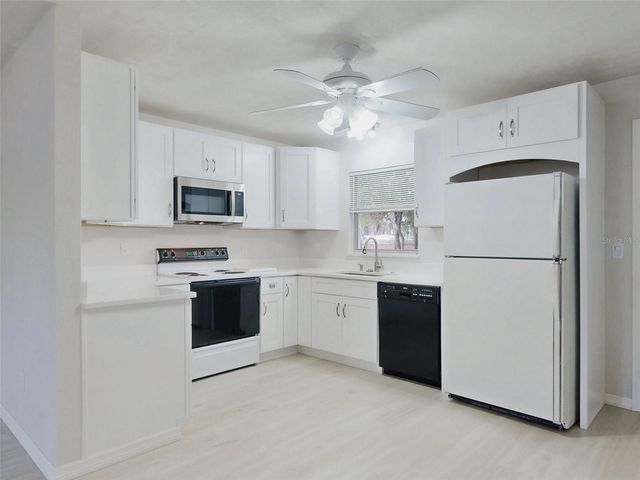 111 VALENCIA DRIVE, Edgewater, FL 32132