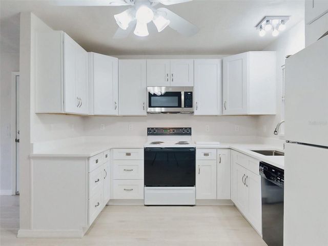111 VALENCIA DRIVE, Edgewater, FL 32132