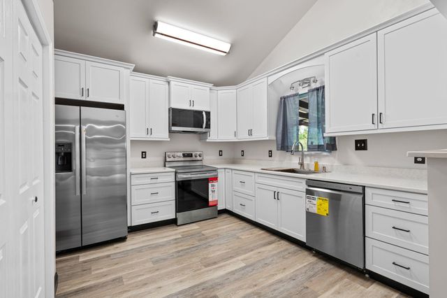 198 Spring Road, Spring City, TN 37381