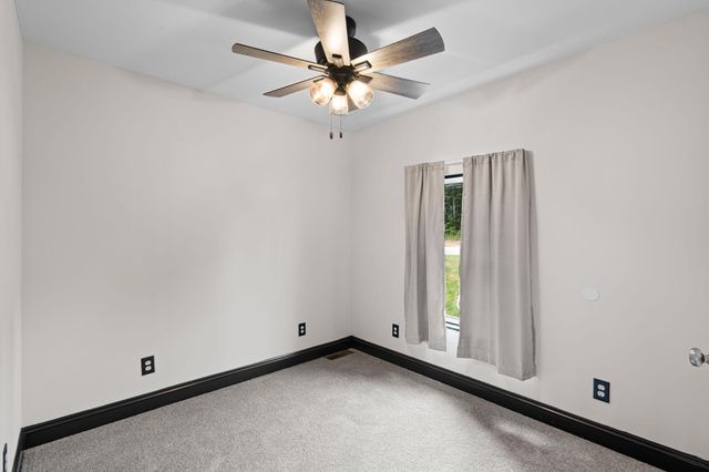 198 Spring Road, Spring City, TN 37381