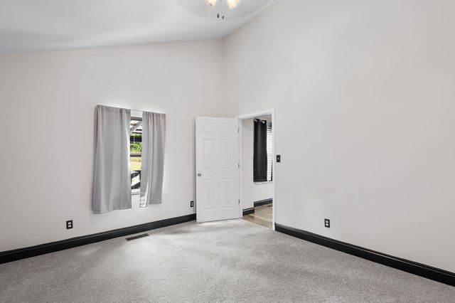 198 Spring Road, Spring City, TN 37381