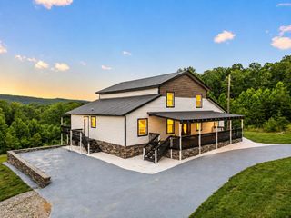198 Spring Road, Spring City, TN 37381