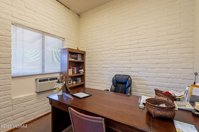 1100 W Calle Privada, Sahuarita, AZ 85629