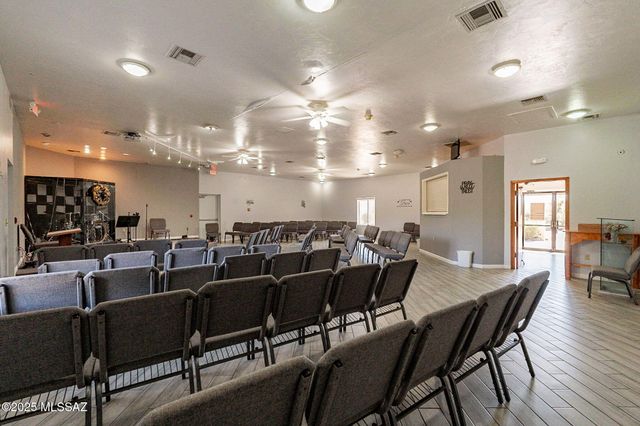 1100 W Calle Privada, Sahuarita, AZ 85629