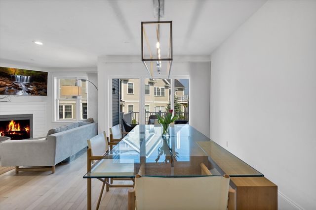 80 Lebaron Boulevard 7, Lakeville, MA 02347