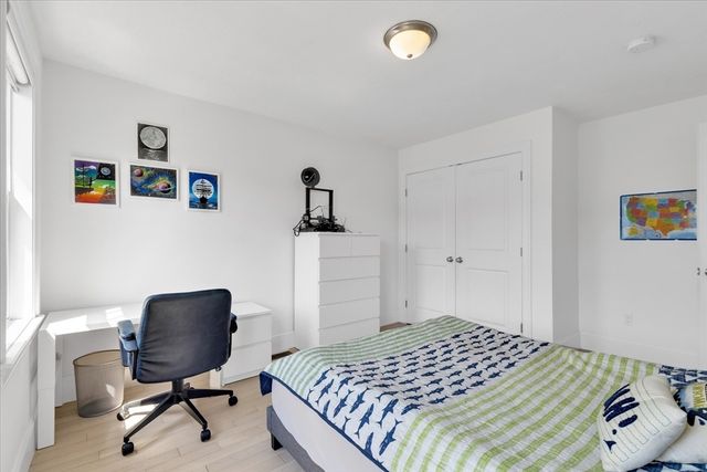 80 Lebaron Boulevard 7, Lakeville, MA 02347