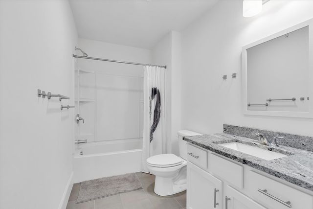 80 Lebaron Boulevard 7, Lakeville, MA 02347