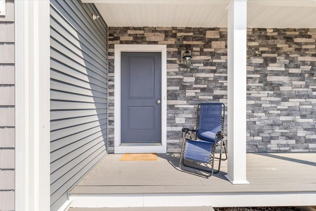 80 Lebaron Boulevard 7, Lakeville, MA 02347