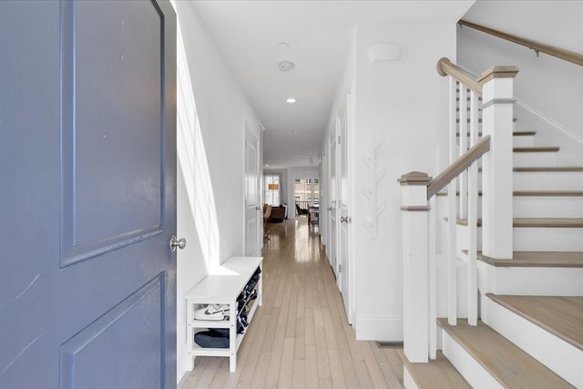 80 Lebaron Boulevard 7, Lakeville, MA 02347