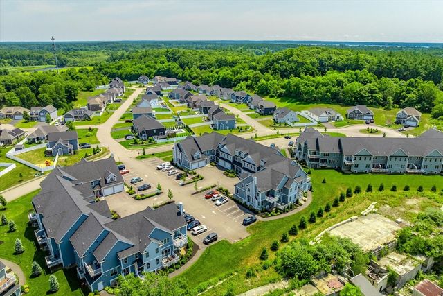 80 Lebaron Boulevard 7, Lakeville, MA 02347