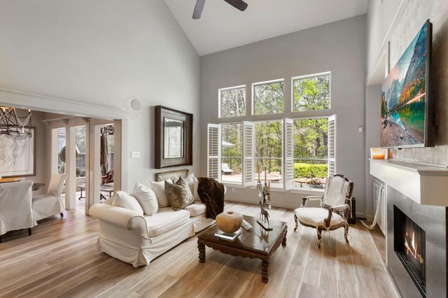 130 Lattice Gate Street, The Woodlands, TX 77382