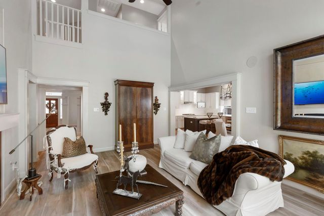 130 Lattice Gate Street, The Woodlands, TX 77382