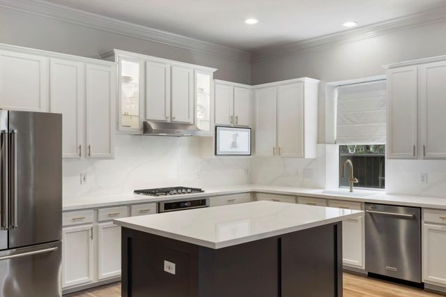 130 Lattice Gate Street, The Woodlands, TX 77382