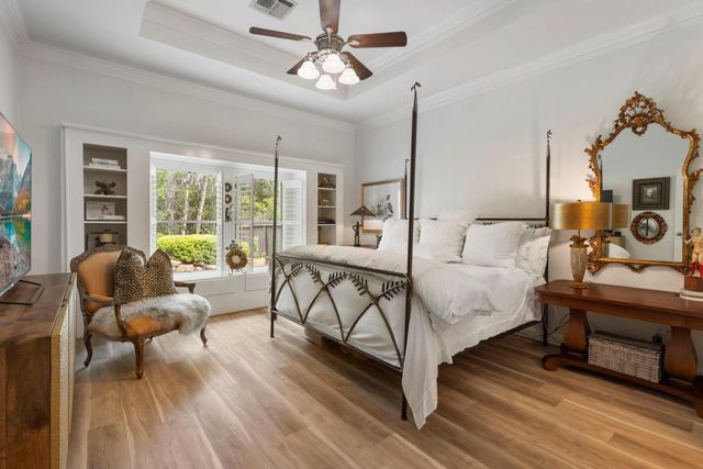 130 Lattice Gate Street, The Woodlands, TX 77382