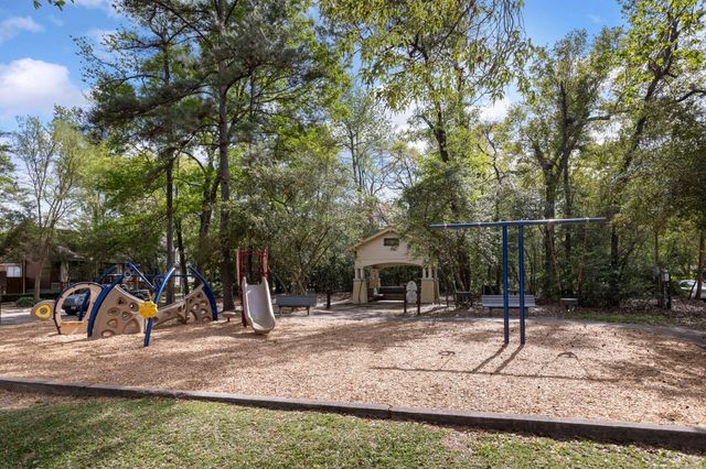 130 Lattice Gate Street, The Woodlands, TX 77382