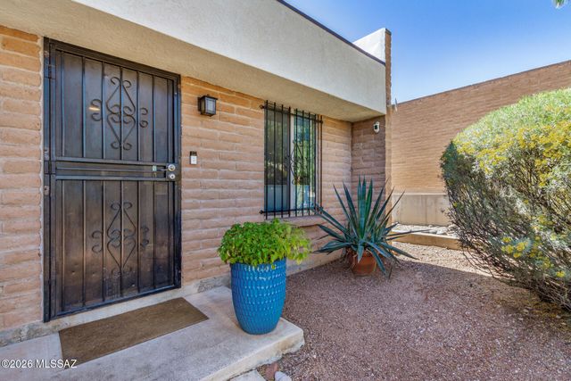 2709 W Sheryl Place, Tucson, AZ 85713