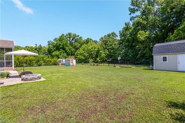 6075 Mainsail LN, Suffolk, VA 23435
