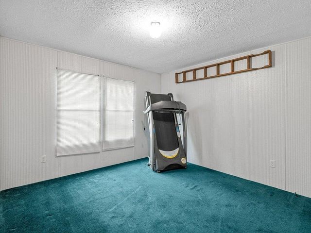 227 Red Oak Drive, Wellford, SC 29385