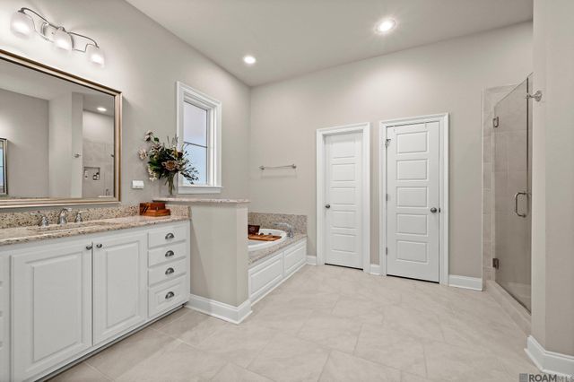 1197 Memorial Square, Zachary, LA 70791