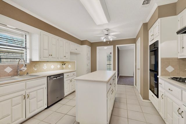 8625 Scott Circle, Frisco, TX 75034