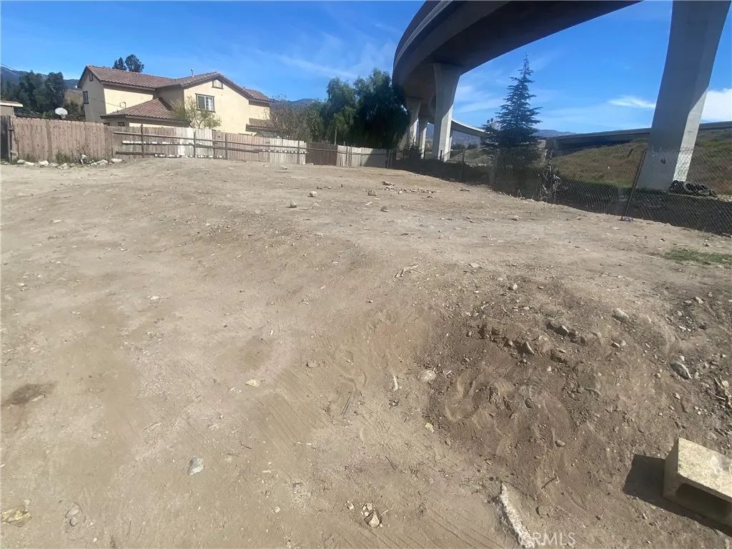2700 N Cajon, San Bernardino, CA 92407