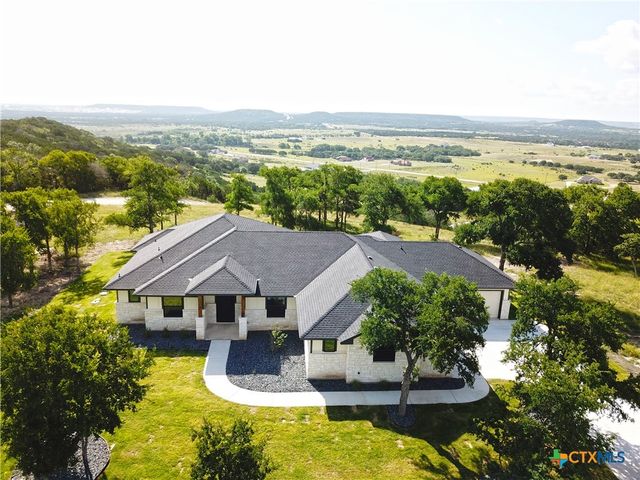 1725 Cottonwood Mesa Drive, Kempner, TX 76539