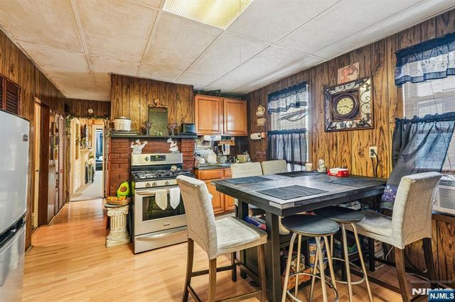 174 Jasper Street, Paterson, NJ 07522
