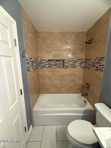 8623 W CAMBRIDGE Avenue, Phoenix, AZ 85037