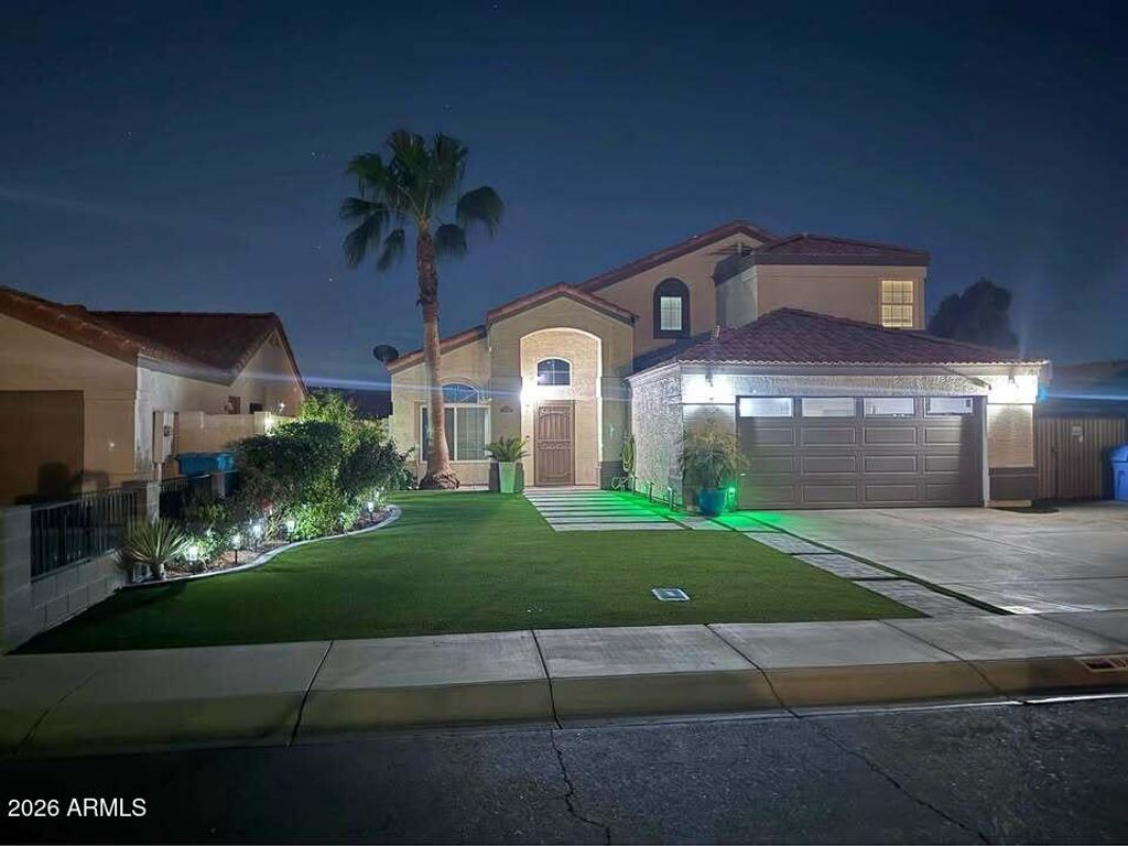 8623 W CAMBRIDGE Avenue, Phoenix, AZ 85037