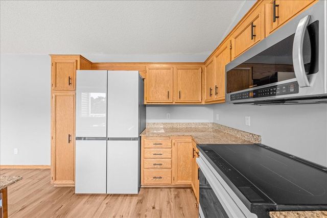 5553 Crossandra Street SE, Prior Lake, MN 55372