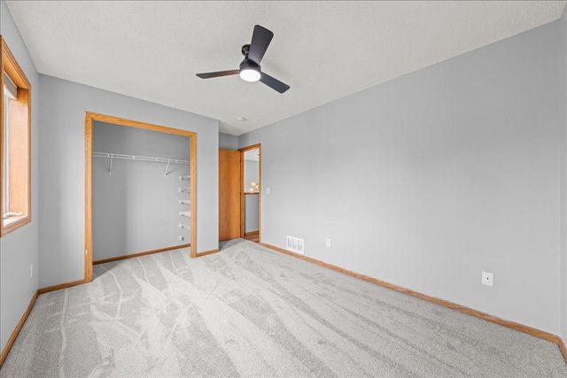 5553 Crossandra Street SE, Prior Lake, MN 55372