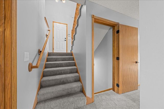 5553 Crossandra Street SE, Prior Lake, MN 55372