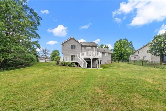 5553 Crossandra Street SE, Prior Lake, MN 55372