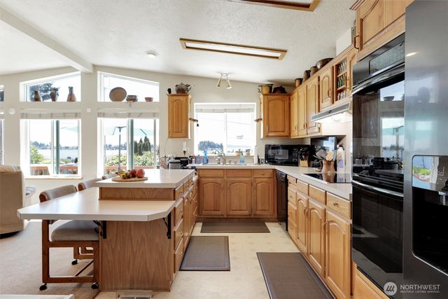 4307 77th Place NW, Tulalip, WA 98271