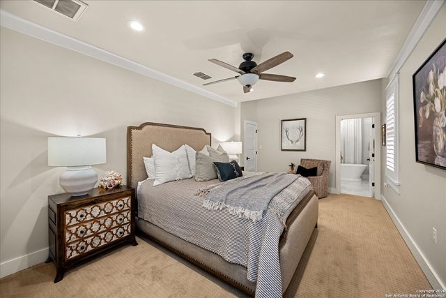 1006 High, Comfort, TX 78013