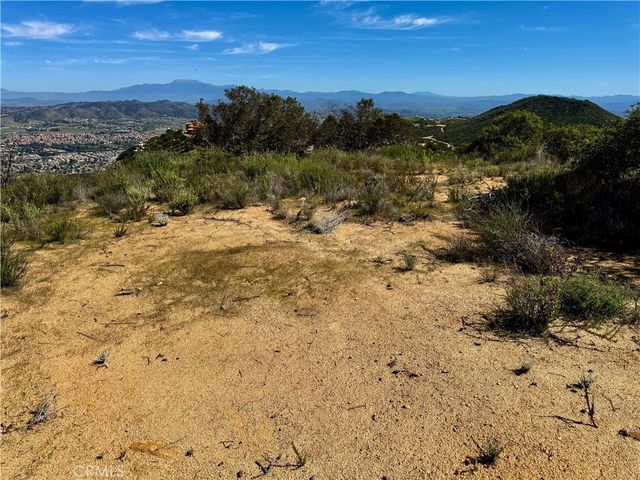 37685 El Tigre, Murrieta, CA 92562