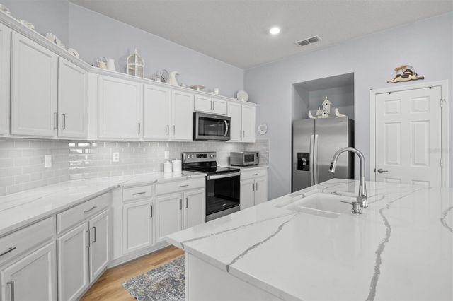 1591 MATTIE POINTE PLACE, Auburndale, FL 33823