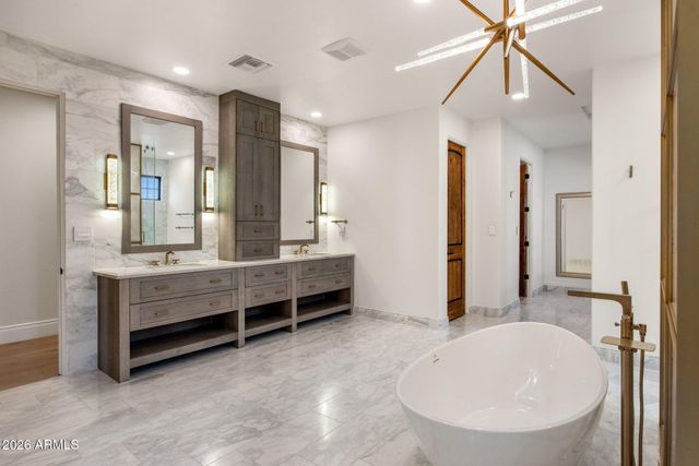 8625 N MORNING GLORY Road, Paradise Valley, AZ 85253