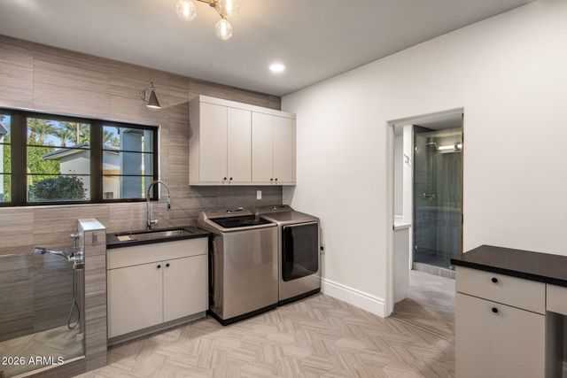 8625 N MORNING GLORY Road, Paradise Valley, AZ 85253