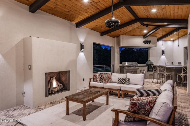 8625 N MORNING GLORY Road, Paradise Valley, AZ 85253