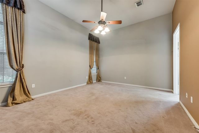 4245 Boxwood Drive, Denton, TX 76208