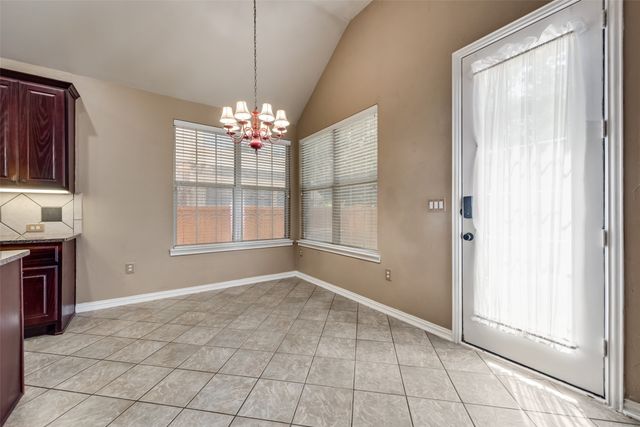 4245 Boxwood Drive, Denton, TX 76208