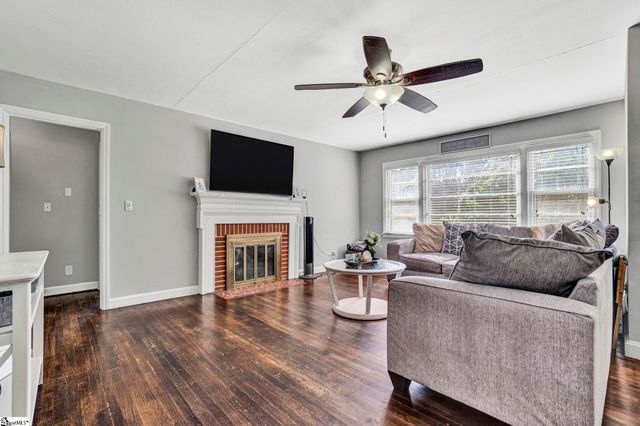 107 Forest Drive, Laurens, SC 29360
