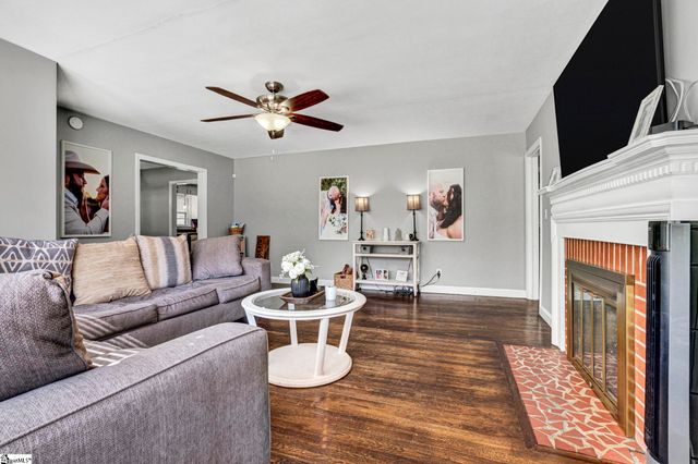 107 Forest Drive, Laurens, SC 29360