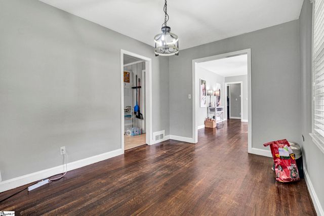 107 Forest Drive, Laurens, SC 29360