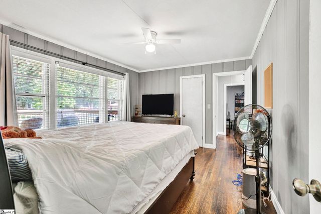 107 Forest Drive, Laurens, SC 29360